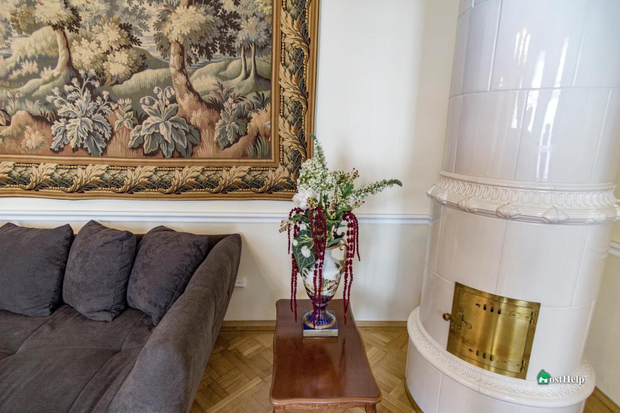 Two Bedroom Villa With Hot-Tub, Terrace And Garden, Wenceslas Square 布拉格 外观 照片