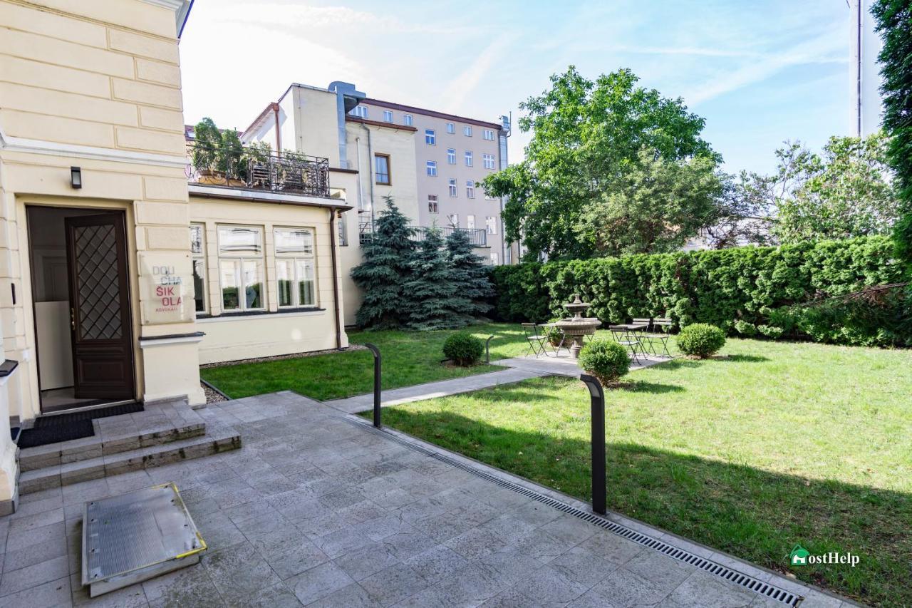Two Bedroom Villa With Hot-Tub, Terrace And Garden, Wenceslas Square 布拉格 外观 照片