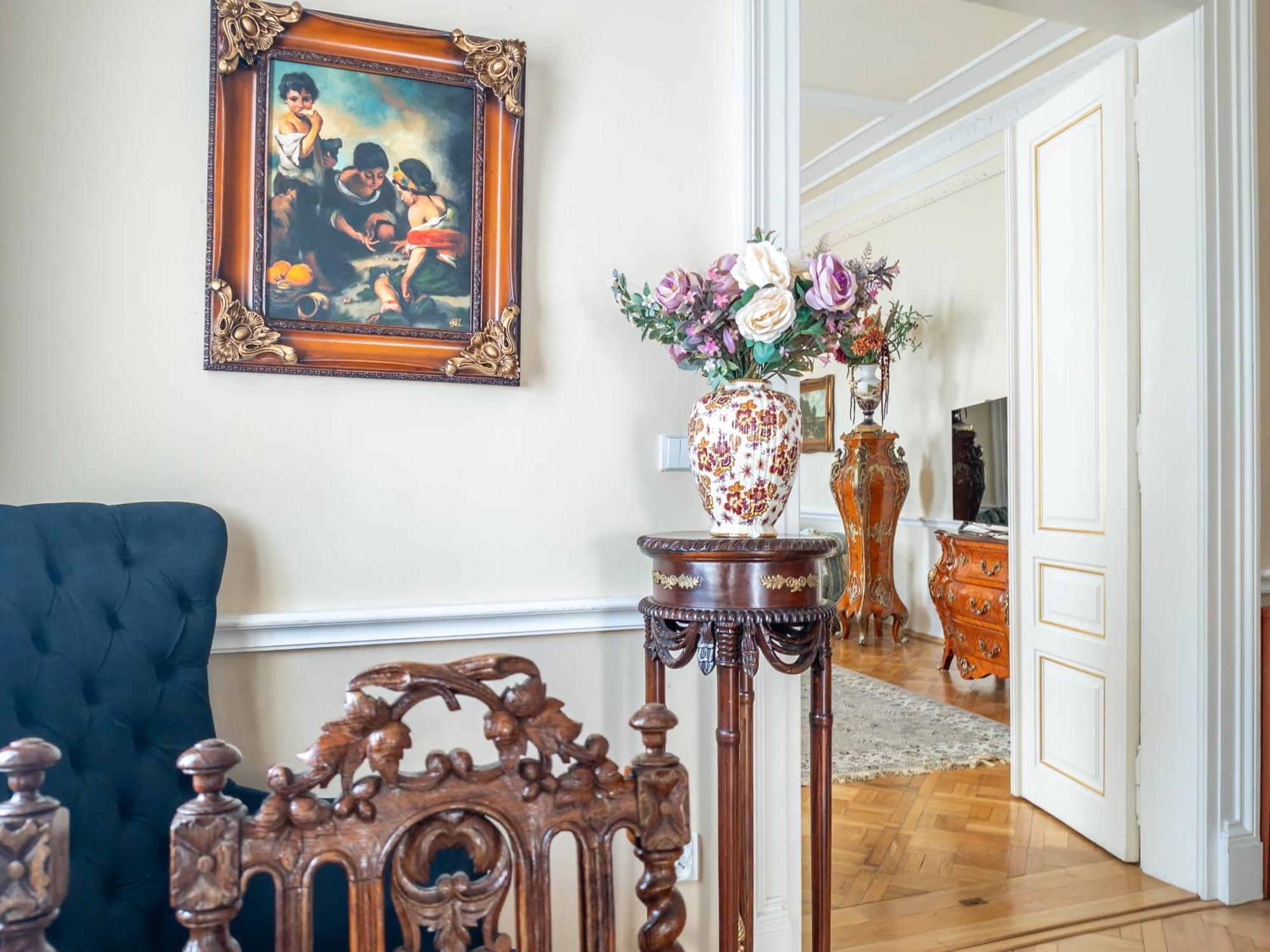 Two Bedroom Villa With Hot-Tub, Terrace And Garden, Wenceslas Square 布拉格 外观 照片