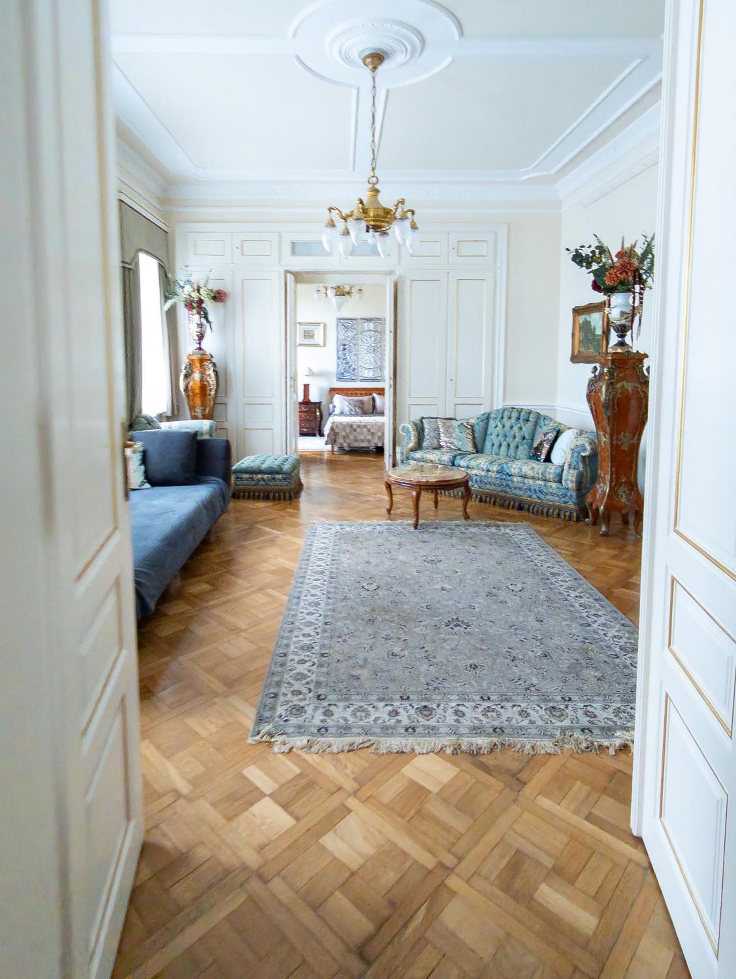 Two Bedroom Villa With Hot-Tub, Terrace And Garden, Wenceslas Square 布拉格 外观 照片
